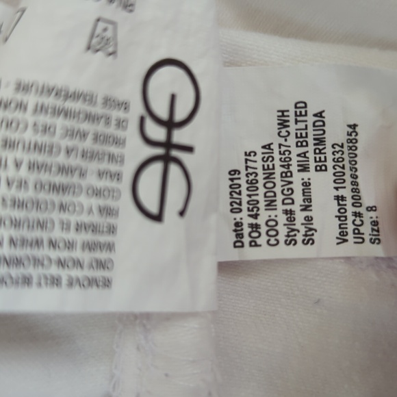 Gloria Vanderbilt Slimming Mia Belted Cuff Bermuda Shorts 8 White Pockets - Picture 15 of 16